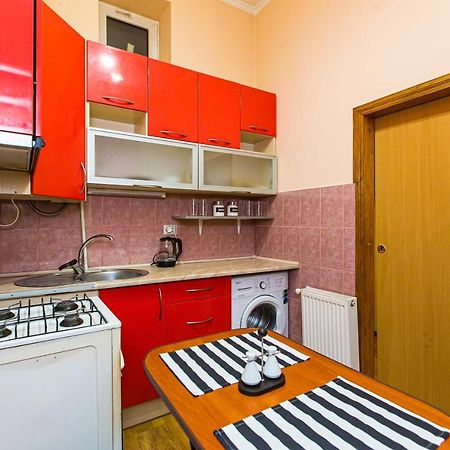 לבוב Біля Дзиги Сучасна Квартира На Вулиці Вірменській 35 מראה חיצוני תמונה